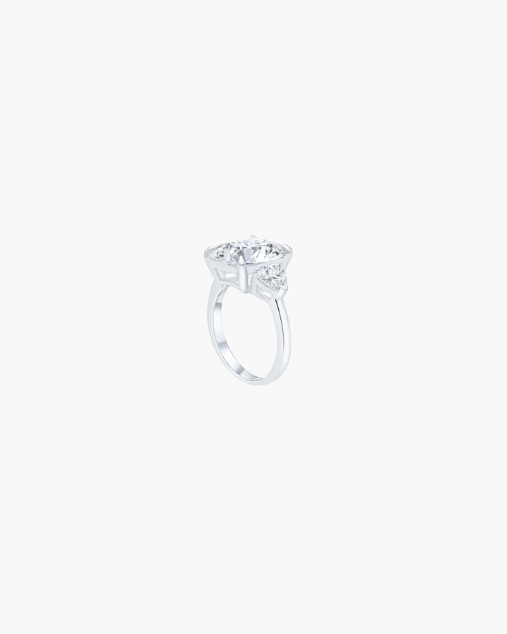Agneta Ring