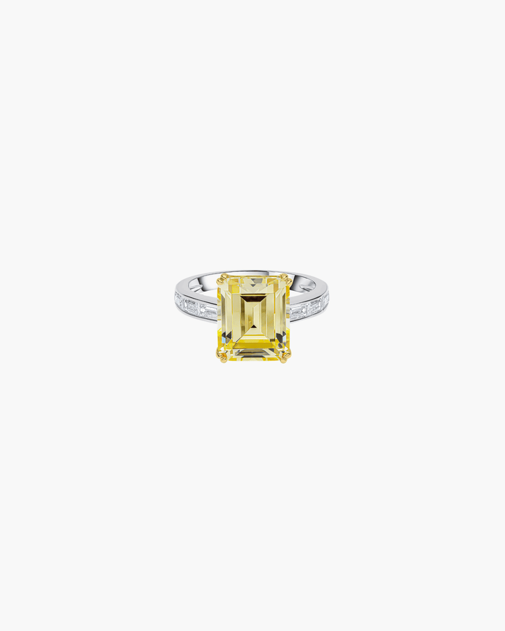 Maxine Ring