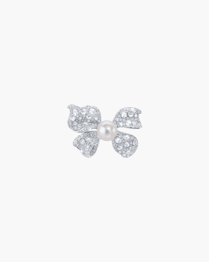 Small Pearl Bow Brooch
